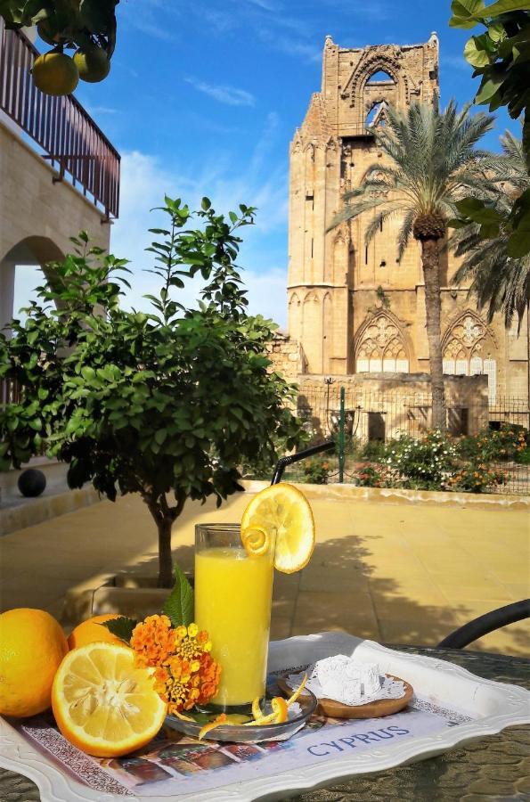 Golden Palms Guest House & Cafe Famagusta  Exterior foto